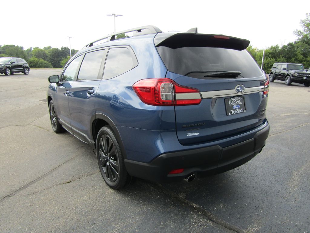 2022 Subaru Ascent Onyx Edition photo 5