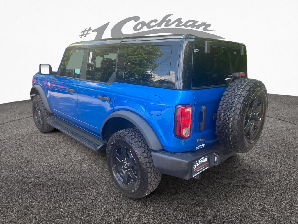 2025 Ford Bronco Big Bend photo 2
