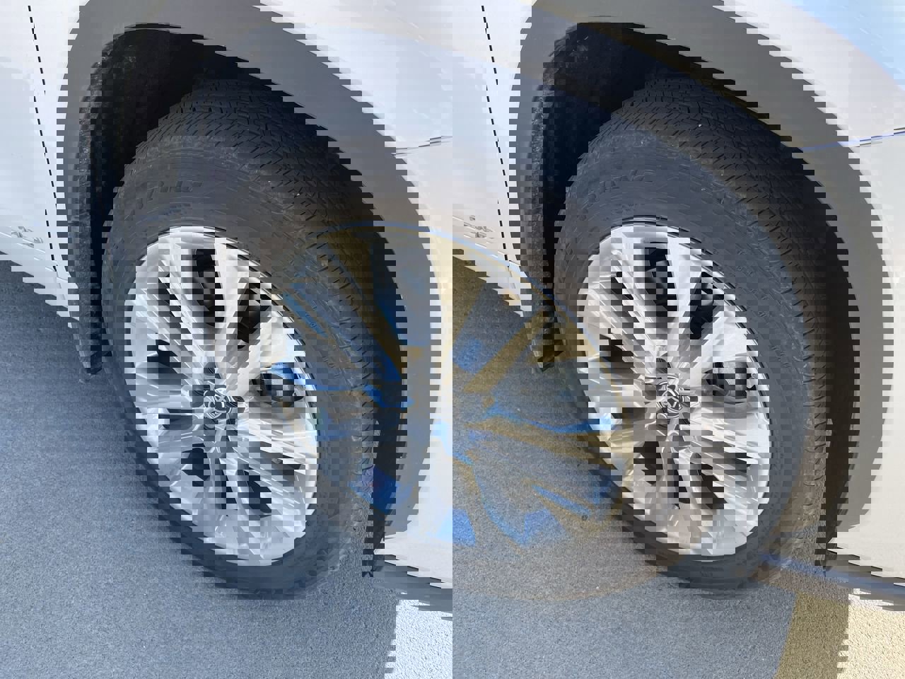 Used 2023 Toyota Highlander Limited with VIN 5TDXBRCH0PS134626 for sale in Kansas City