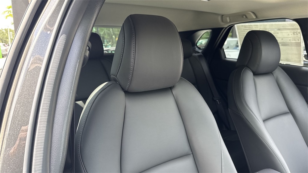 2025 Mazda CX-30 2.5 S Preferred photo 41