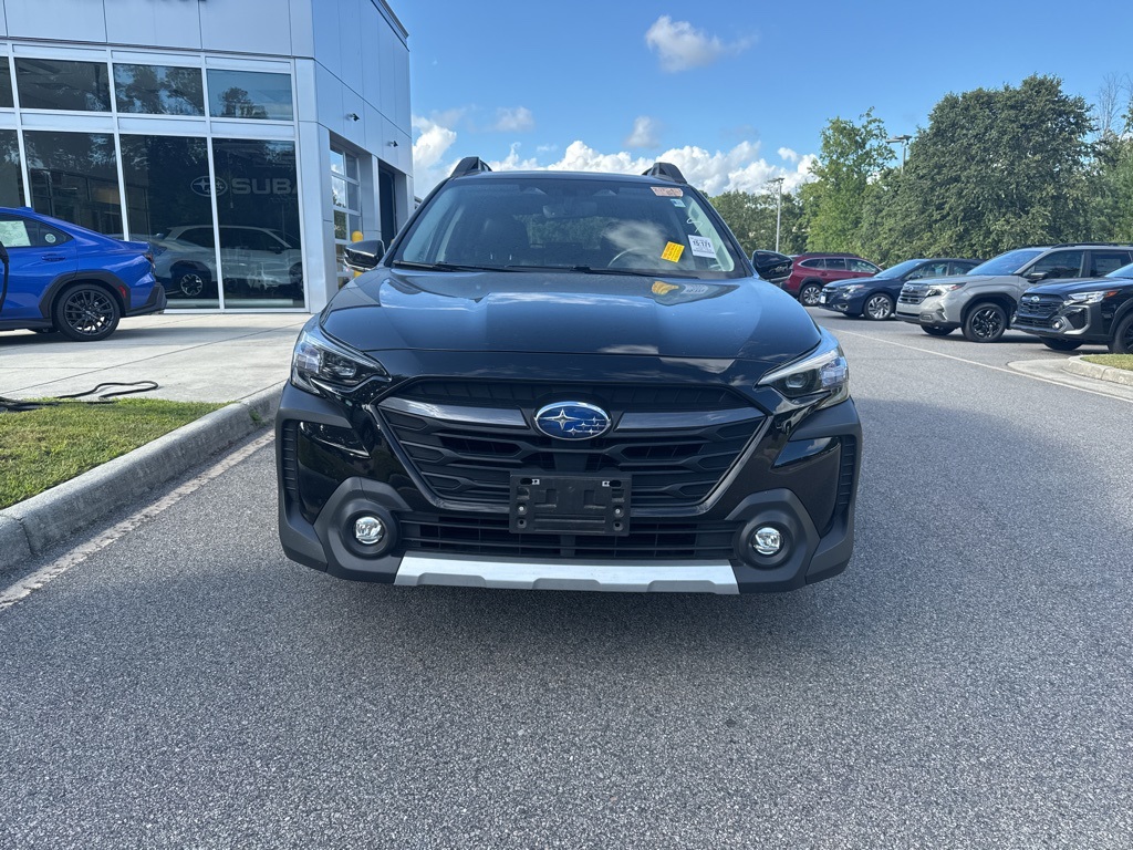 2023 Subaru Outback Limited photo 3