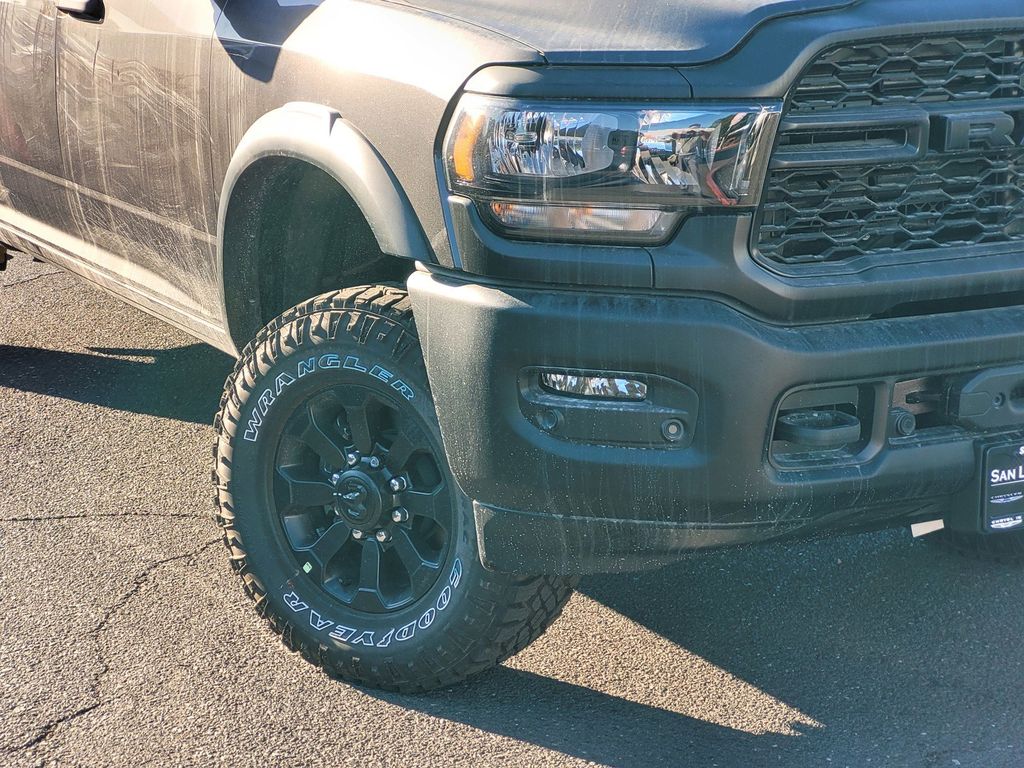 2024 Ram 2500 Tradesman photo 2