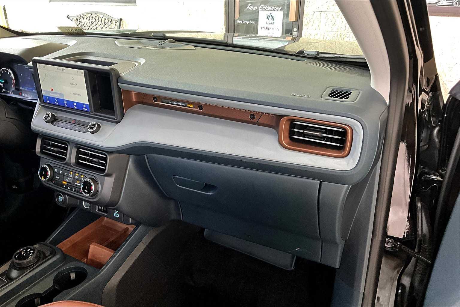 2024 Ford Maverick Lariat photo 17