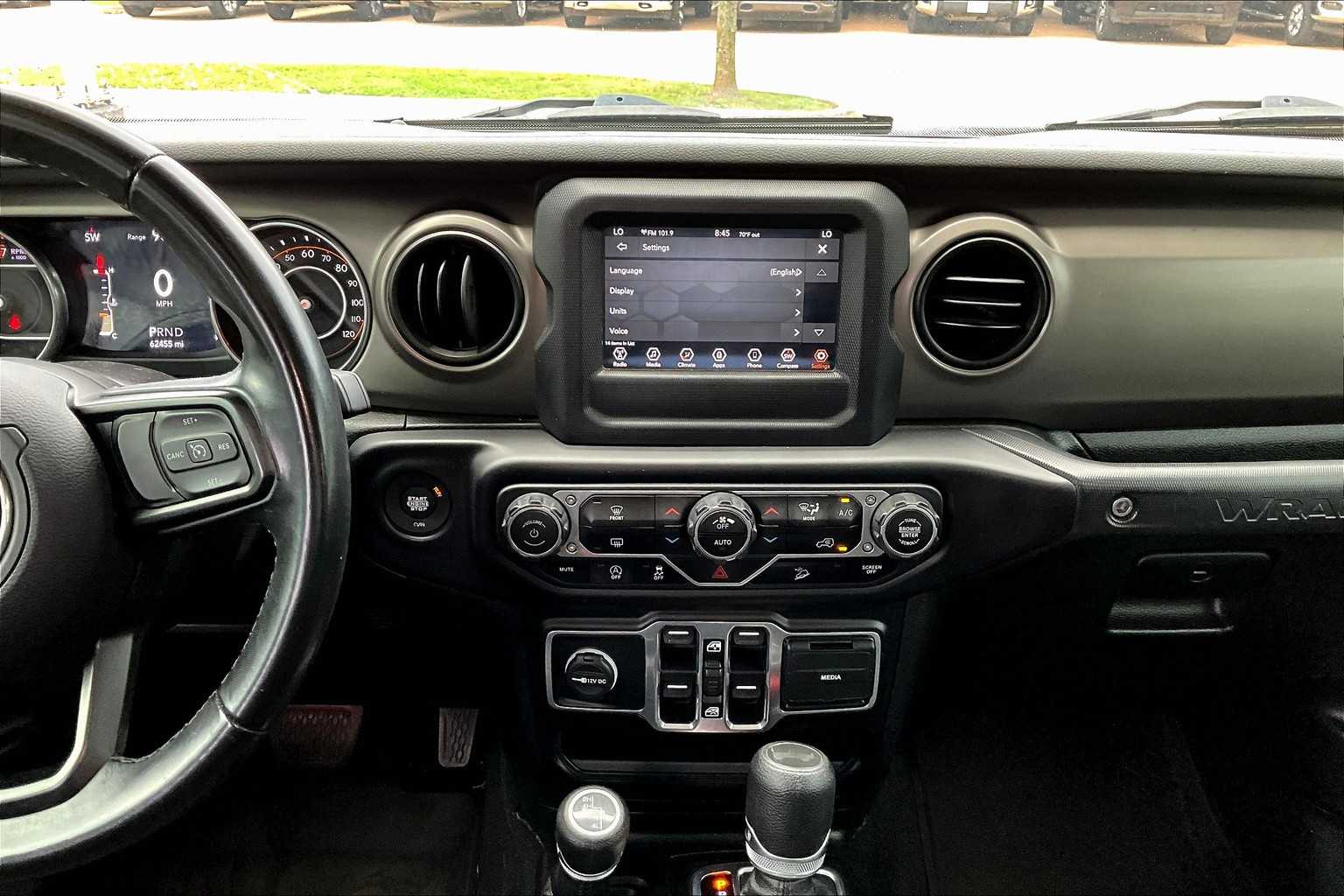 2020 Jeep Wrangler Unlimited Willys photo 12