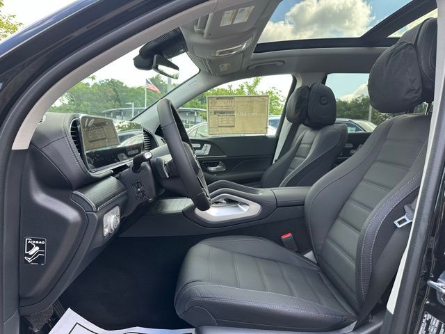 2025 Mercedes Benz GLS 450 4MATIC photo 12