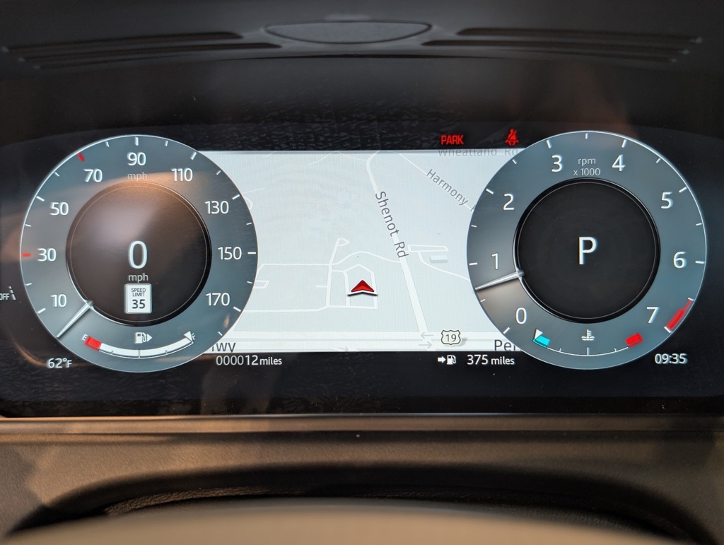 2026 Land Rover Range Rover Velar SE photo 14