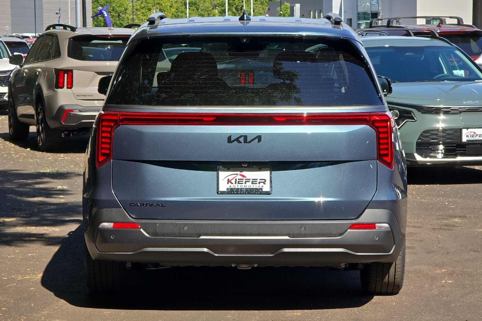 2026 Kia Carnival SX Prestige photo 3