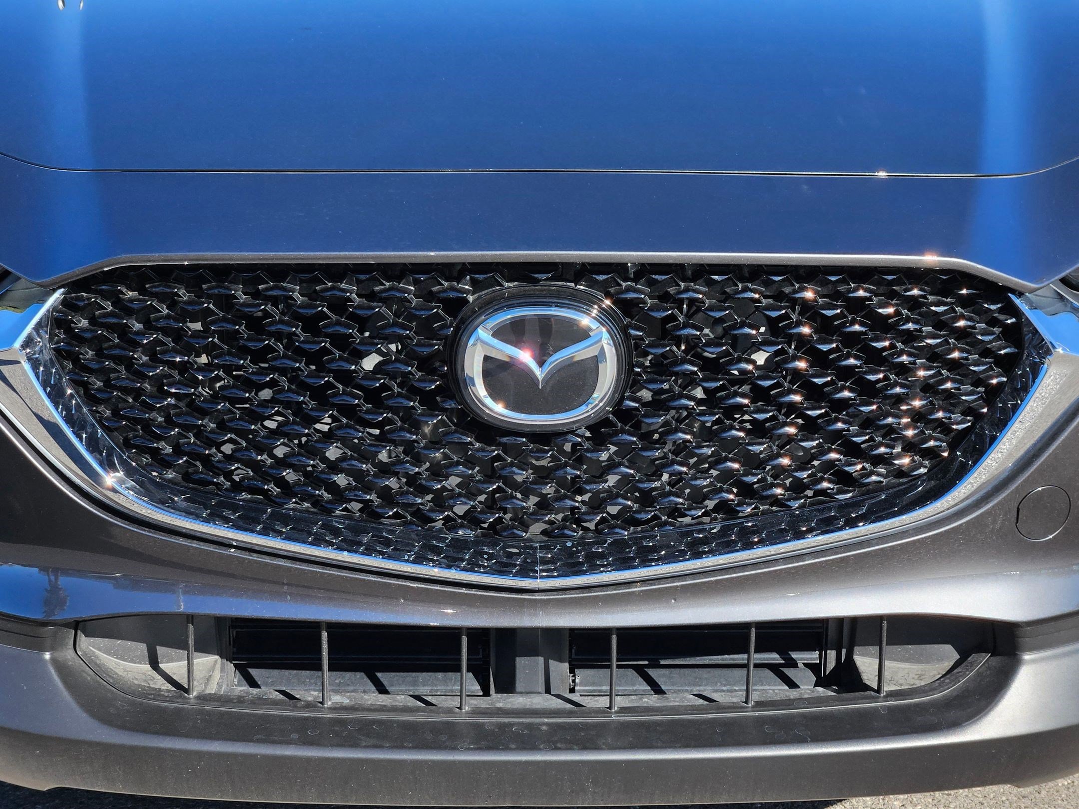 2025 Mazda CX-30 2.5 S Preferred photo 9