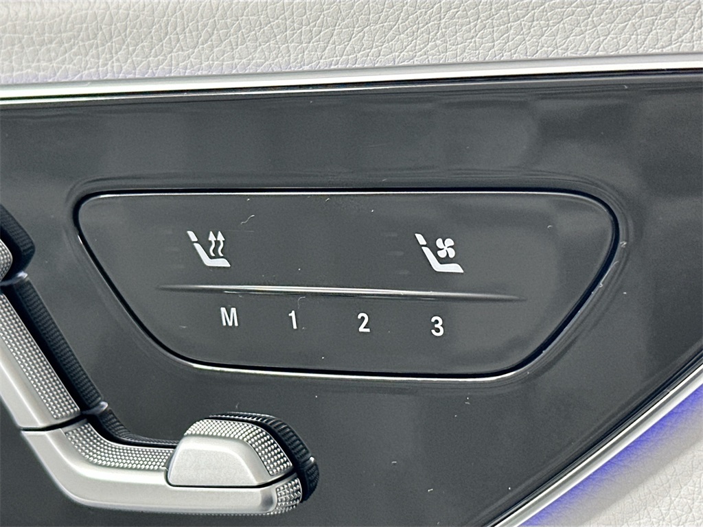 2026 Mercedes Benz EQE SUV photo 20
