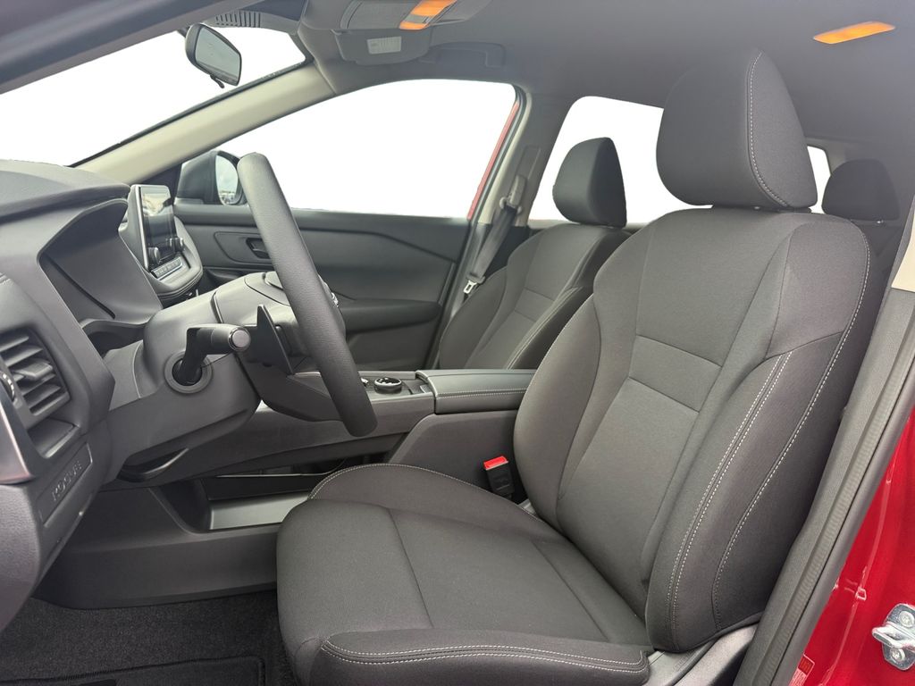 2026 Nissan Rogue S photo 8