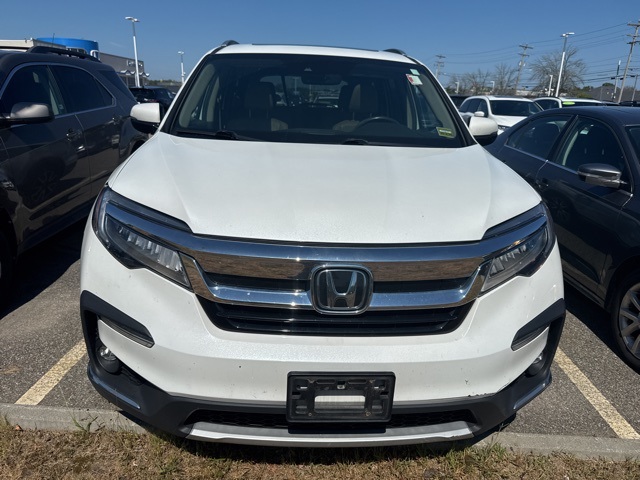 2021 Honda Pilot Touring photo 2