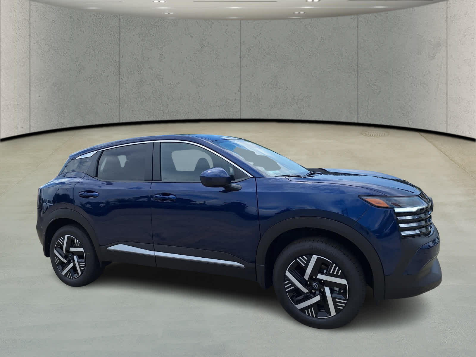 2025 Nissan Kicks SV photo 3