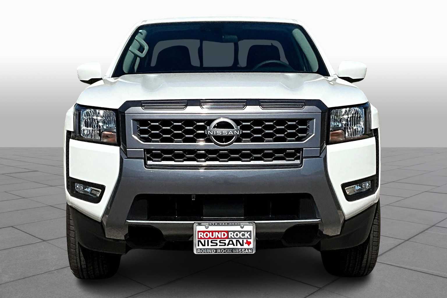 2025 Nissan Frontier SV photo 3