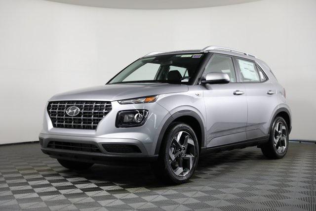 2026 Hyundai Venue SEL photo 2