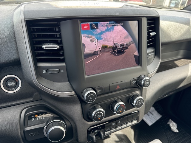 2023 Ram 2500 Tradesman photo 12