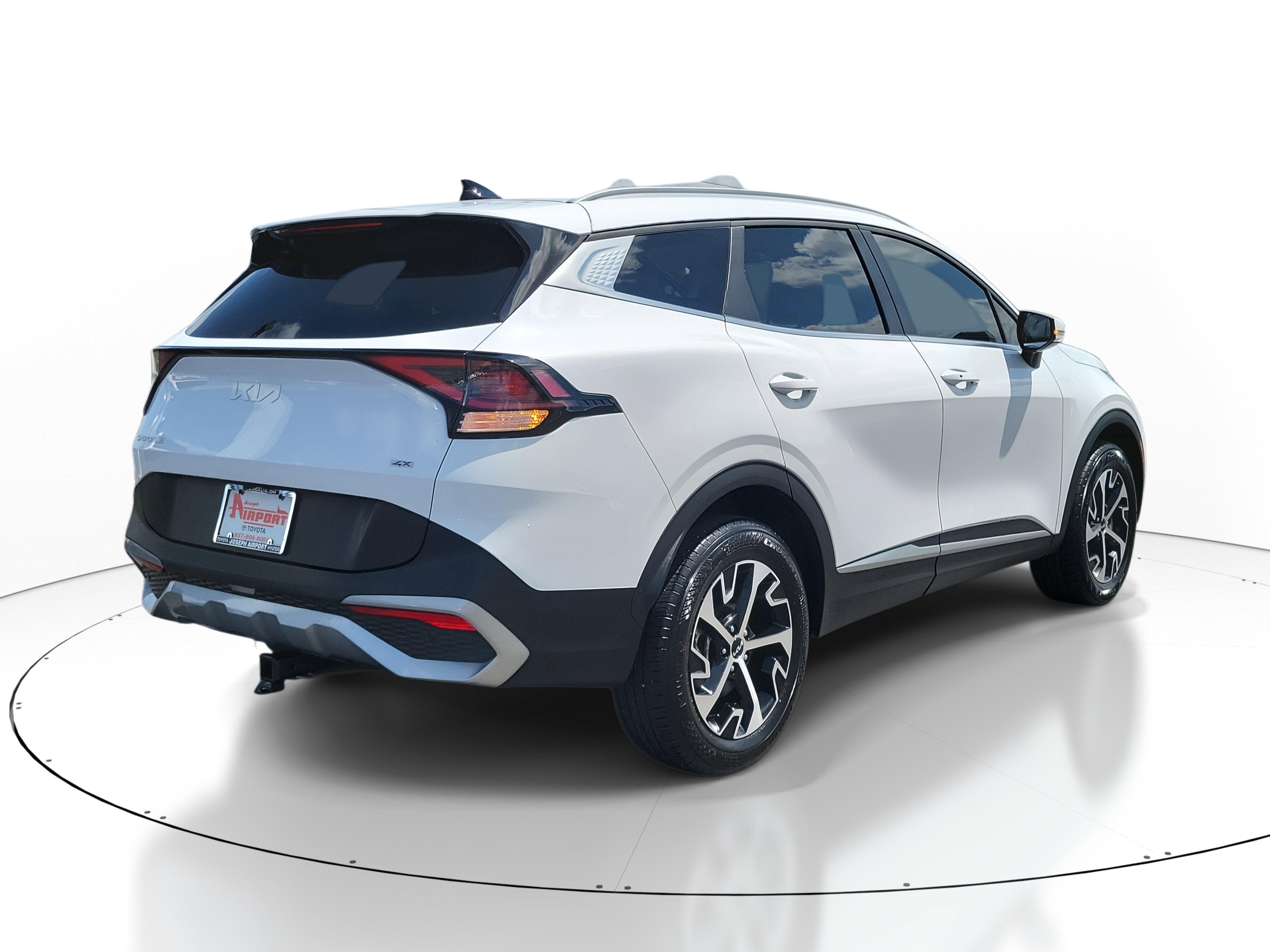 2023 Kia Sportage EX photo 4