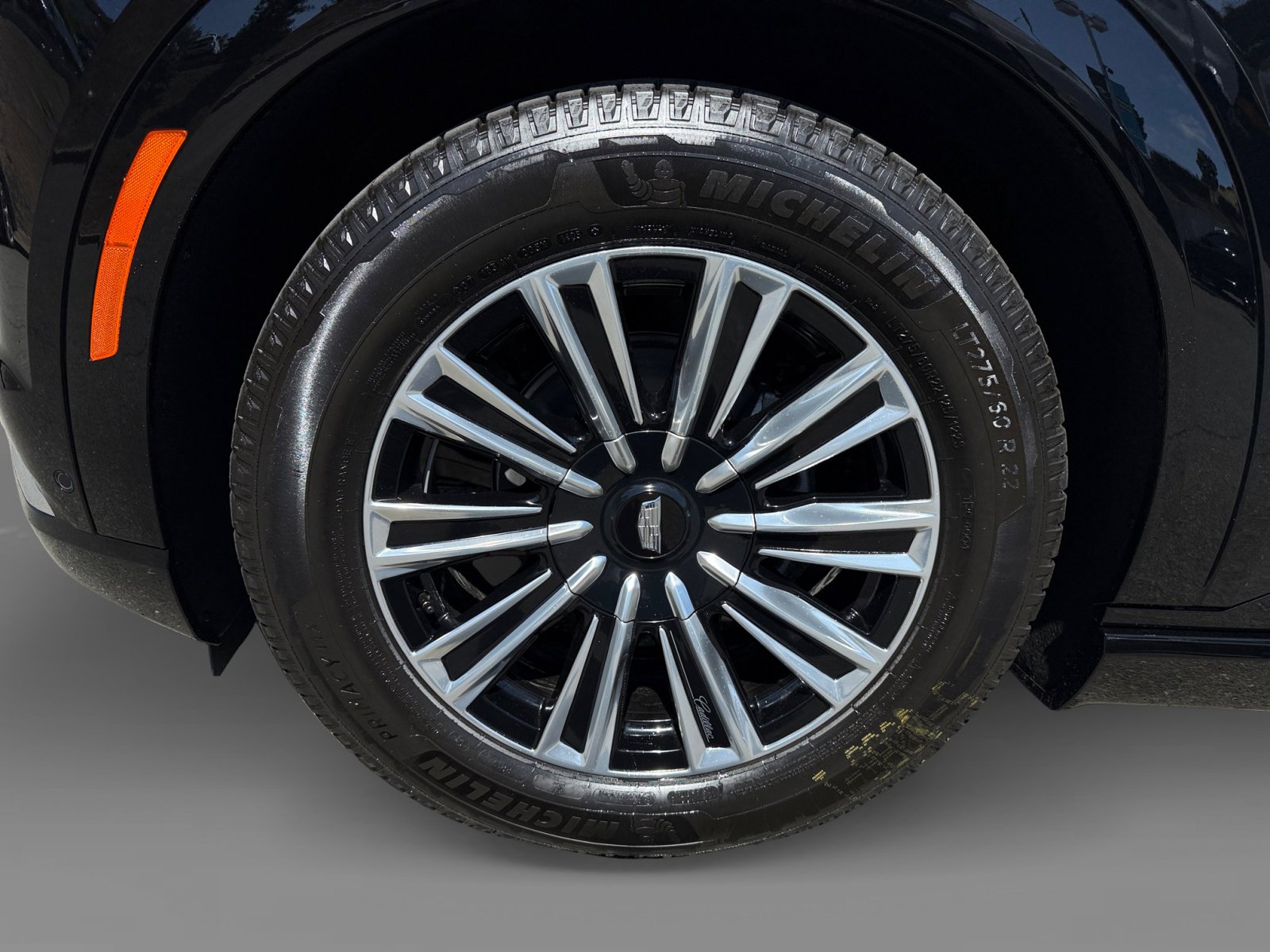 2026 Cadillac Escalade IQ Luxury photo 9