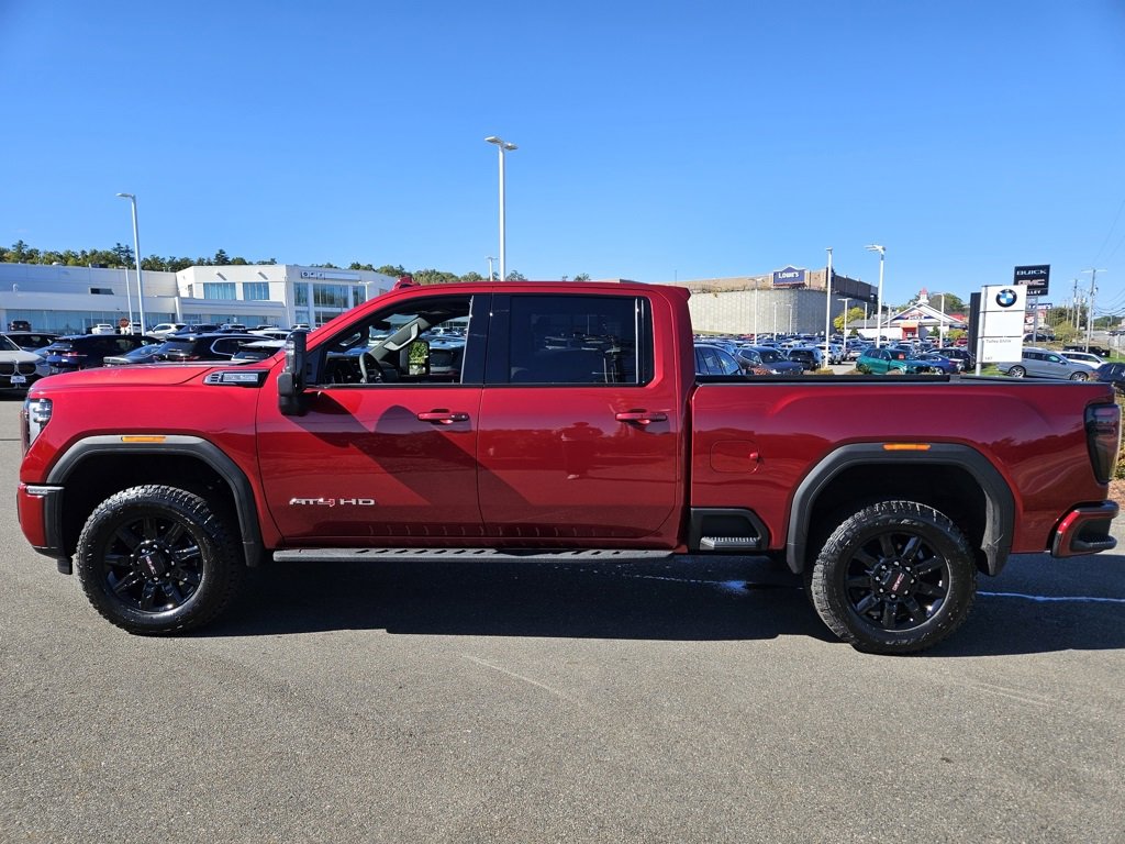 2025 Gmc Sierra 2500 HD AT4 photo 3