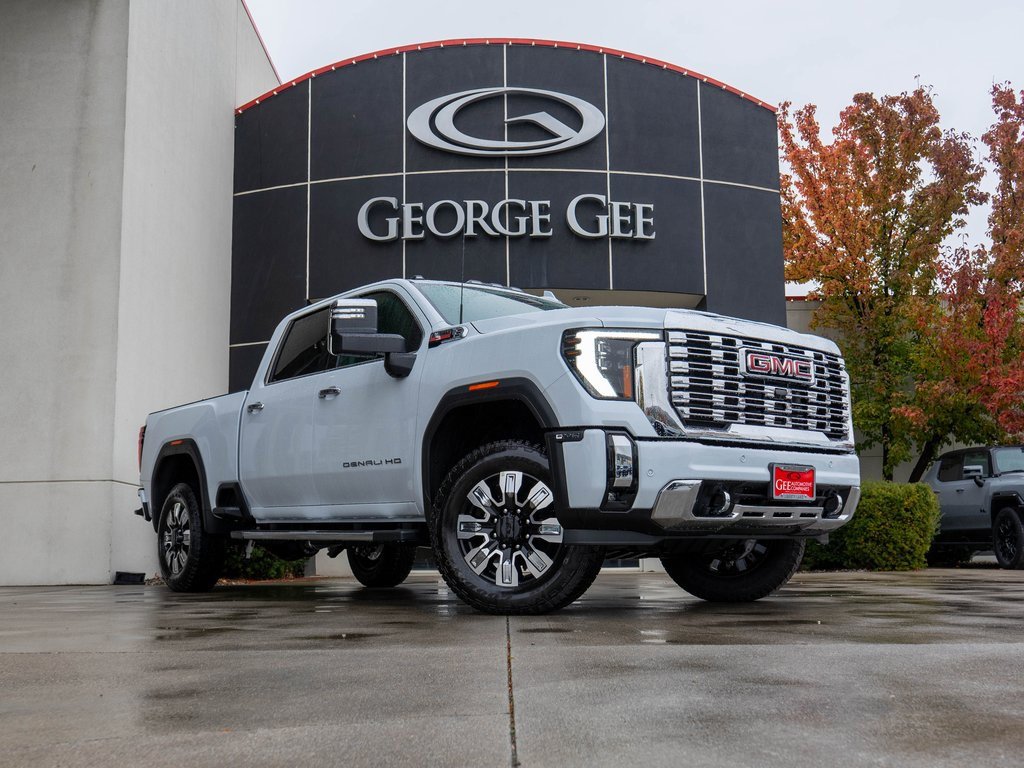 2026 GMC Sierra 2500HD Denali's photo