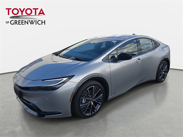 2026 Toyota Prius XLE's photo