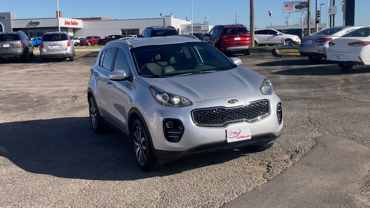 2017 Kia Sportage EX photo 2