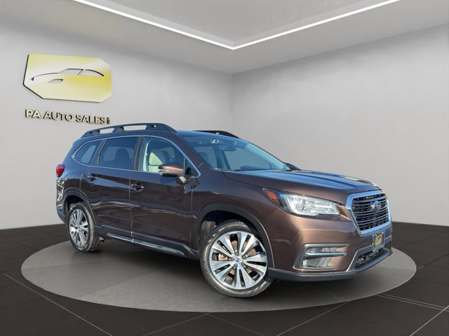 2019 Subaru Ascent Limited's photo