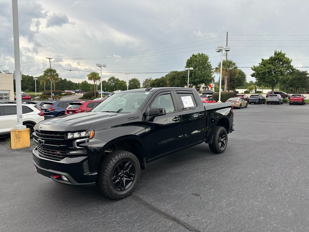 2022 Chevrolet Silverado 1500 LT Trail Boss photo 3