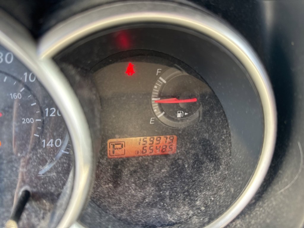 2011 Nissan Versa S's photo