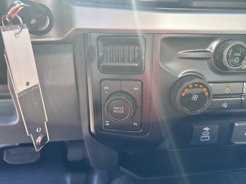 2025 Ford F-350 XL photo 29