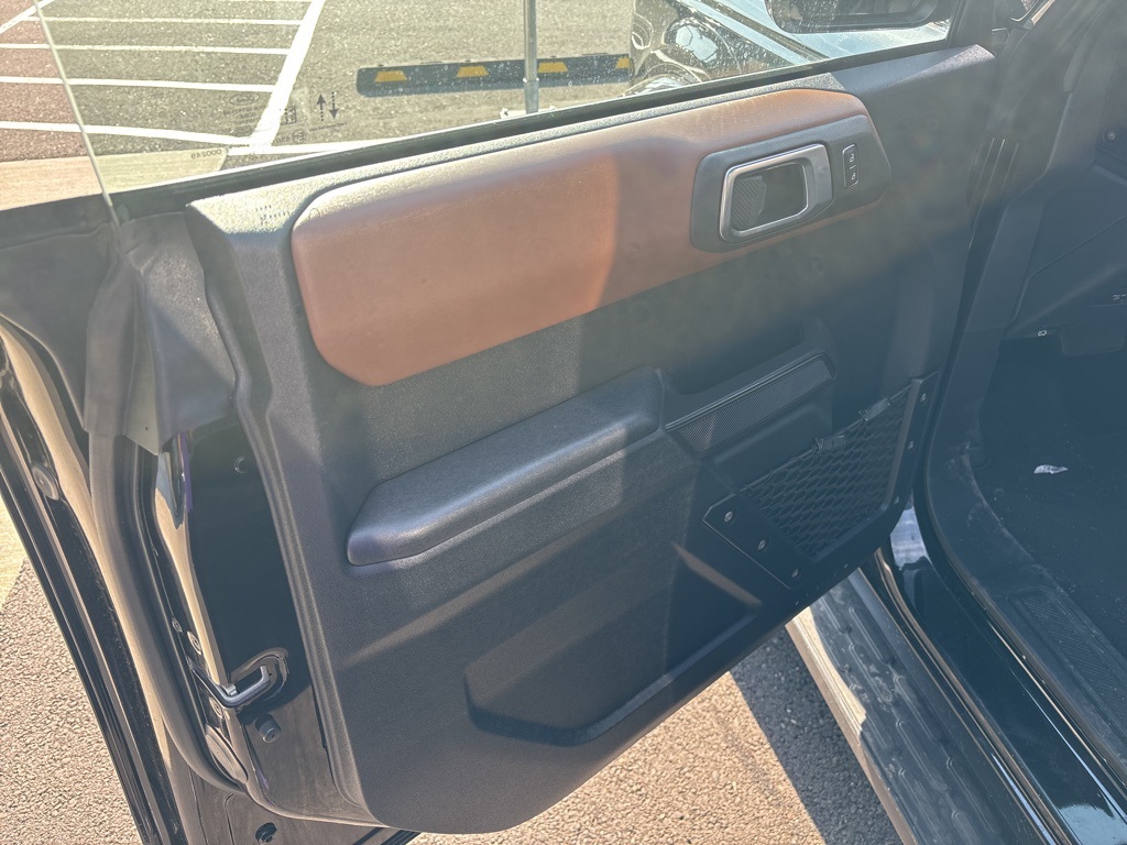 2024 Ford Bronco Outer Banks photo 12