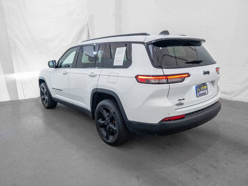 2023 Jeep Grand Cherokee Altitude photo 6