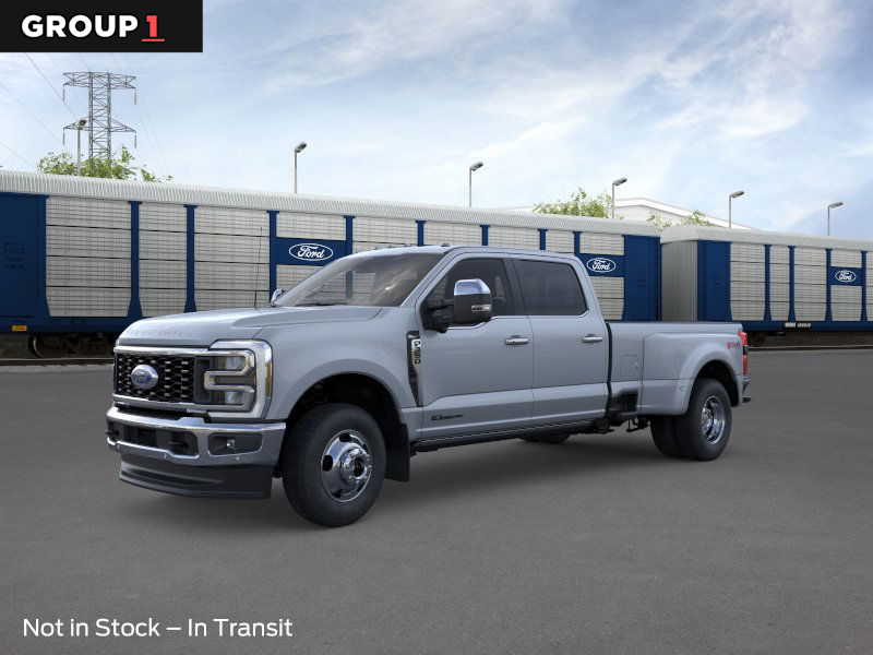 2026 Ford F-350 Super Duty King Ranch's photo
