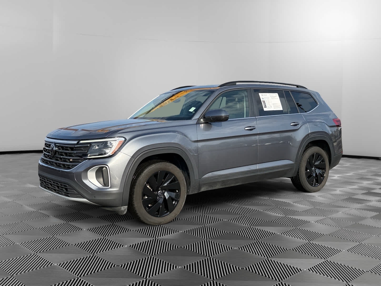 2024 Volkswagen Atlas SE w/Tech