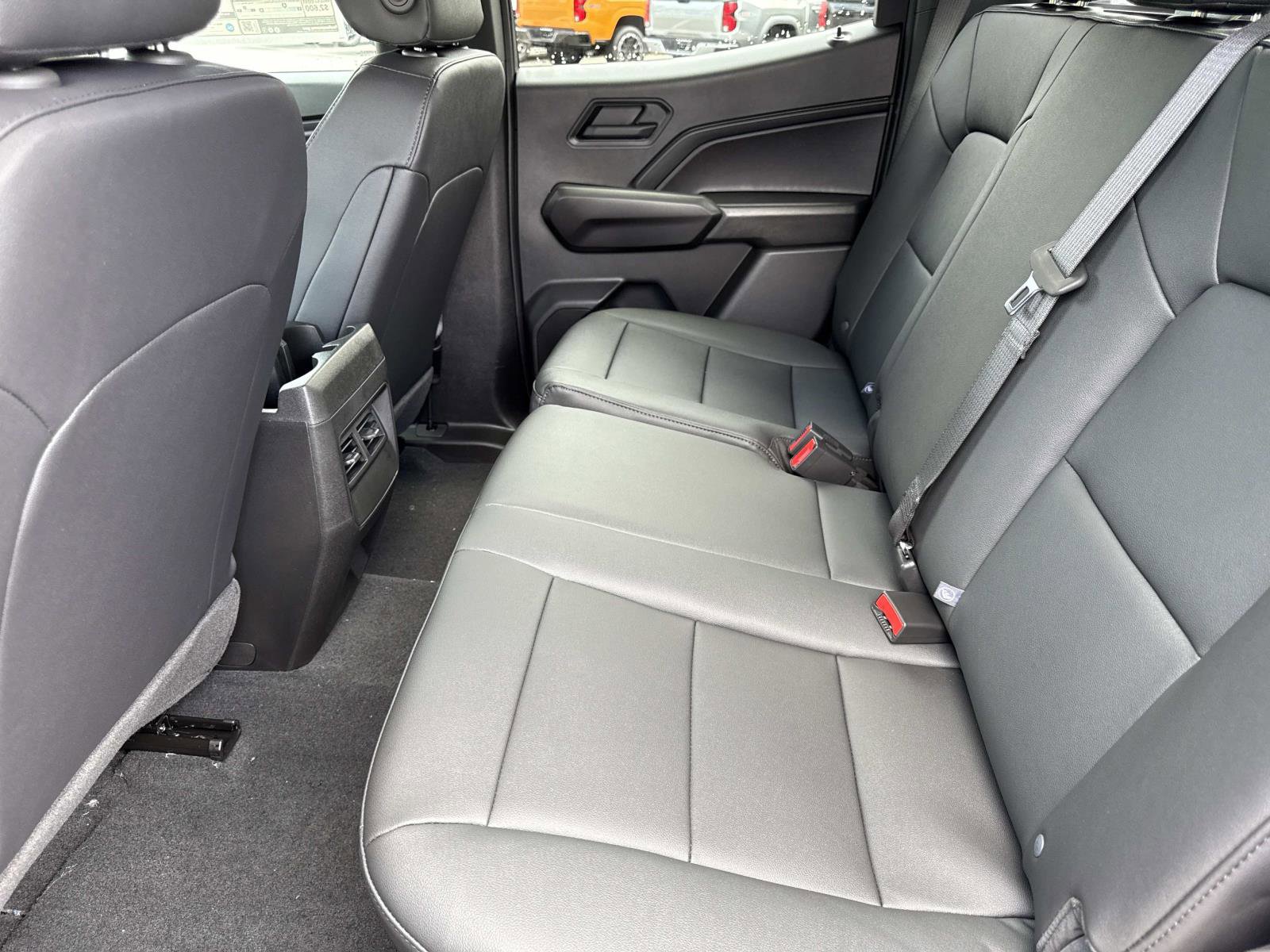 2026 Chevrolet Colorado Trail Boss photo 10