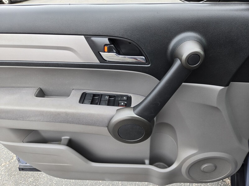 2011 Honda CR-V EX photo 17