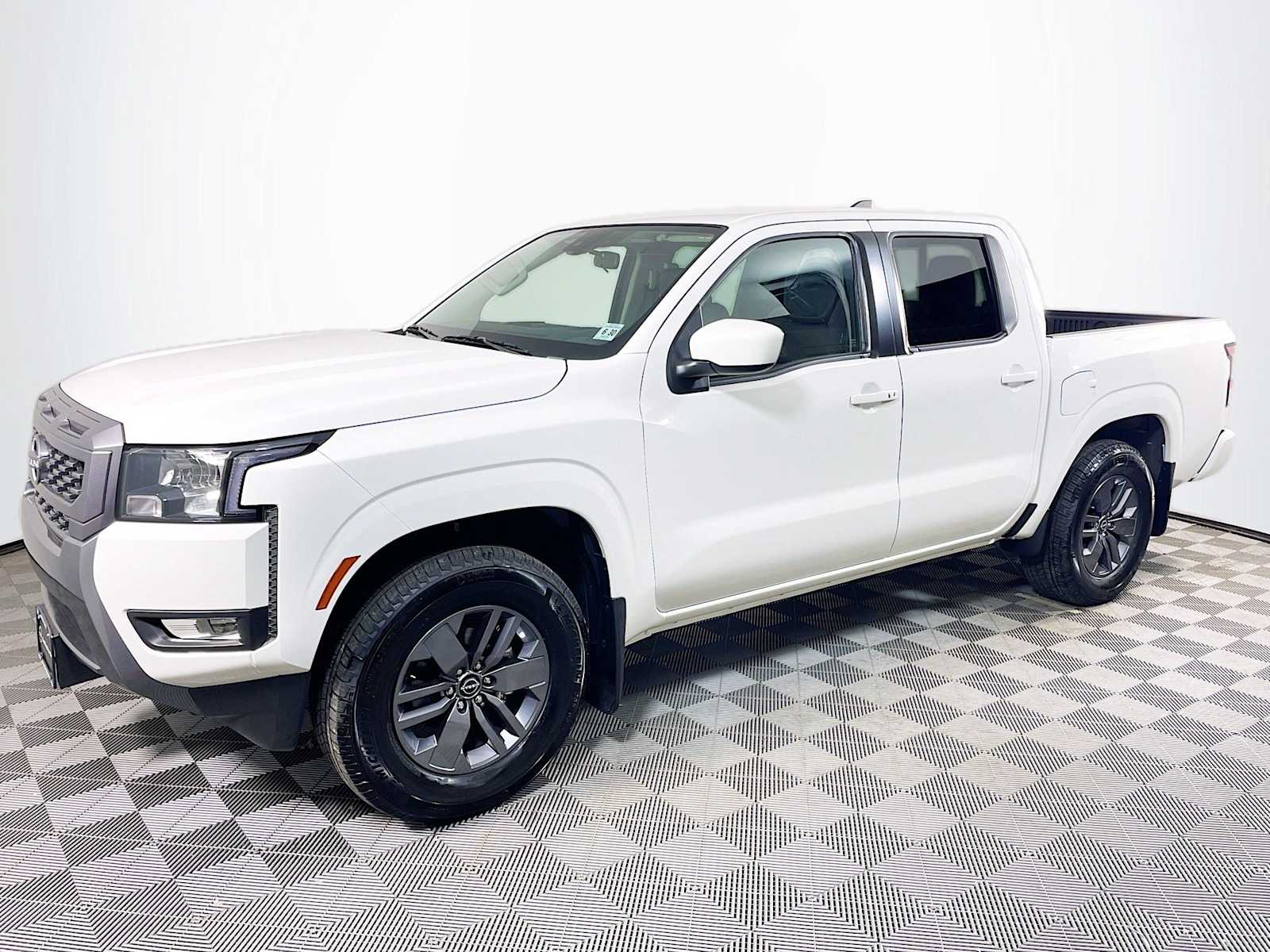 2025 Nissan Frontier