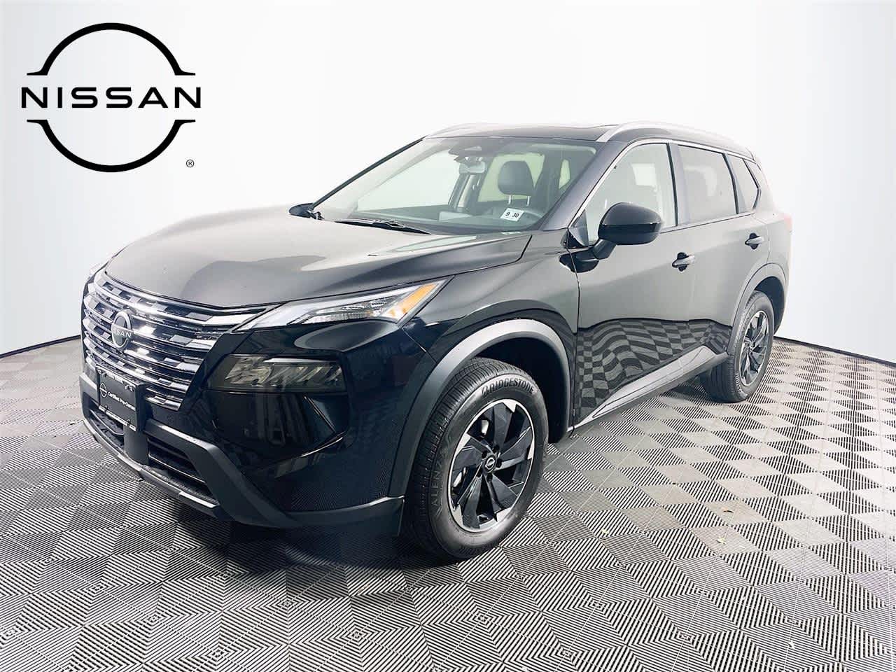 2025 Nissan Pathfinder SL's photo