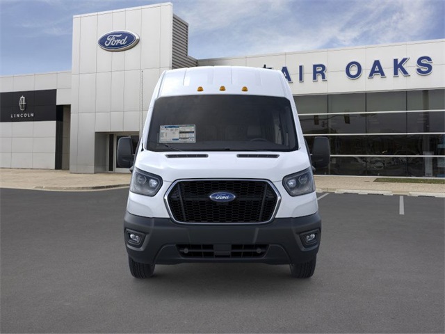 2025 Ford Transit photo 4