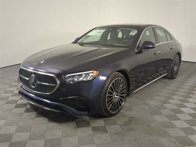 2026 Mercedes Benz E 350 4MATIC Sedan photo 4