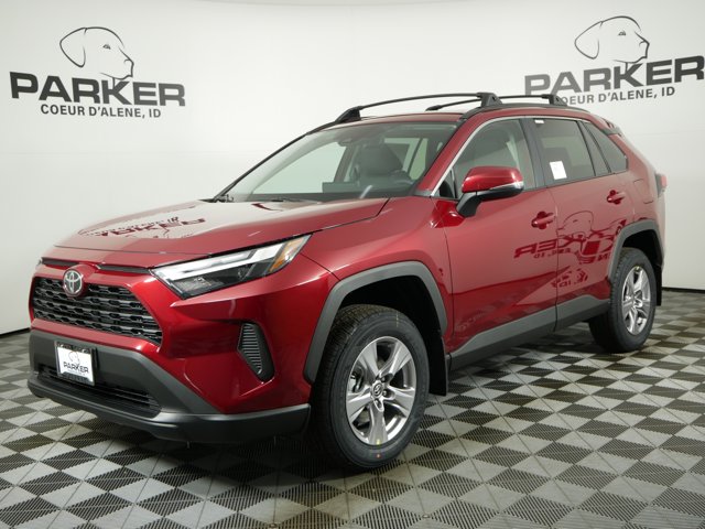 2025 Toyota RAV4 XLE's photo