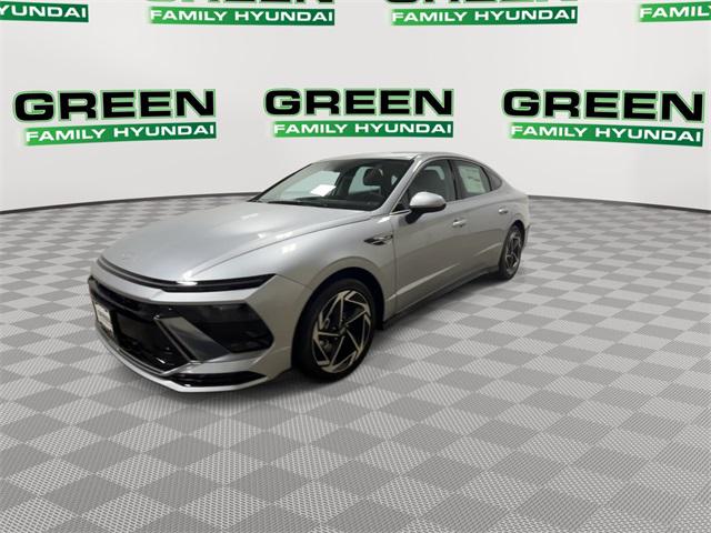 2026 Hyundai Sonata SEL Sport photo 4