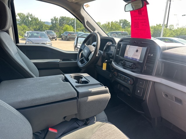 2023 Ford F-150 XLT photo 4