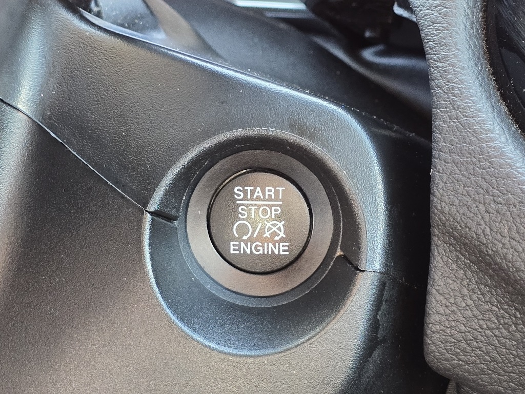2019 Jeep Compass Limited photo 9