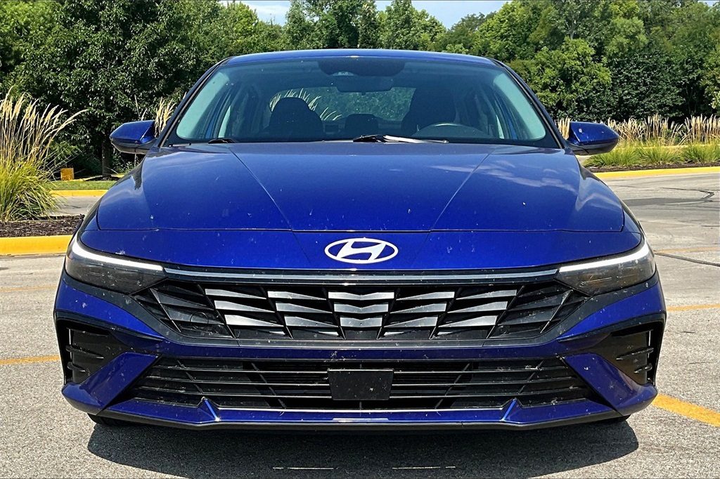 Certified 2025 Hyundai Elantra SEL with VIN KMHLS4DG5SU940081 for sale in Kansas City