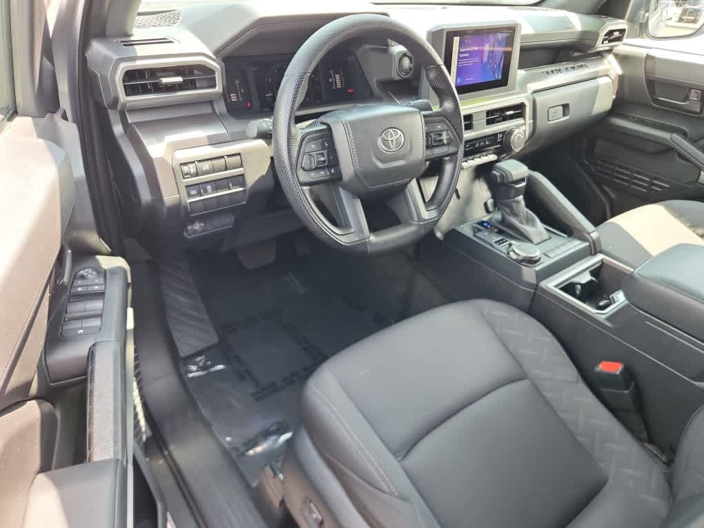 2025 Toyota Tacoma SR5 Double Cab photo 8