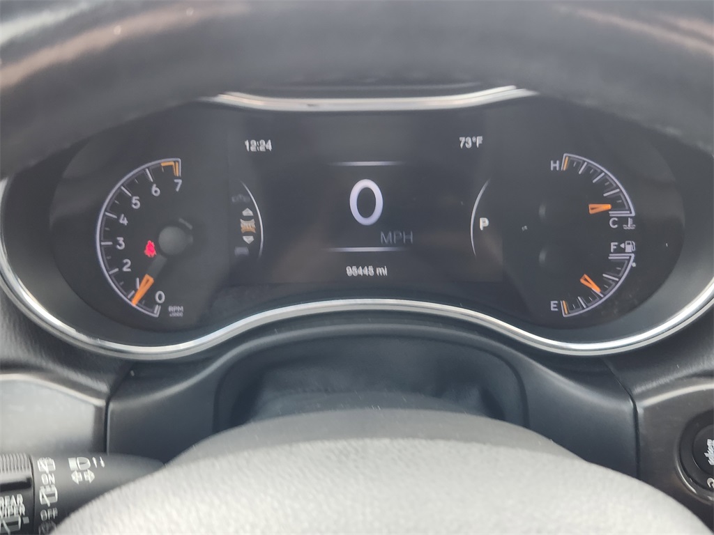 2018 Jeep Grand Cherokee EV EX Premium photo 9