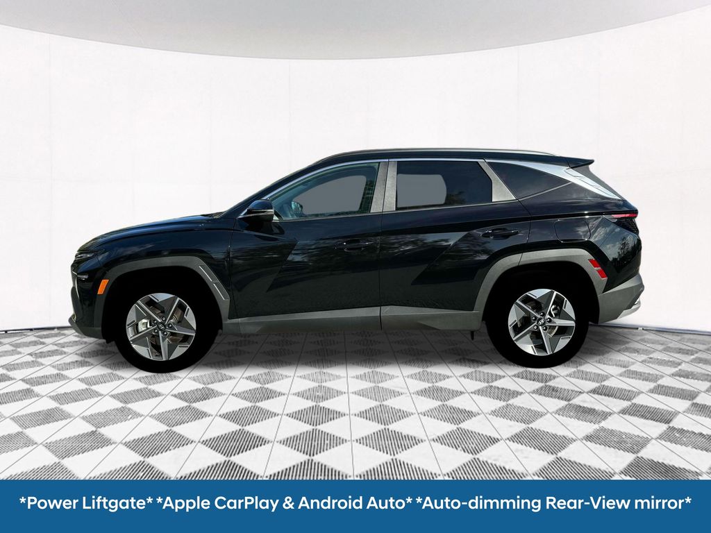 2025 Hyundai Tucson SEL Convenience photo 2