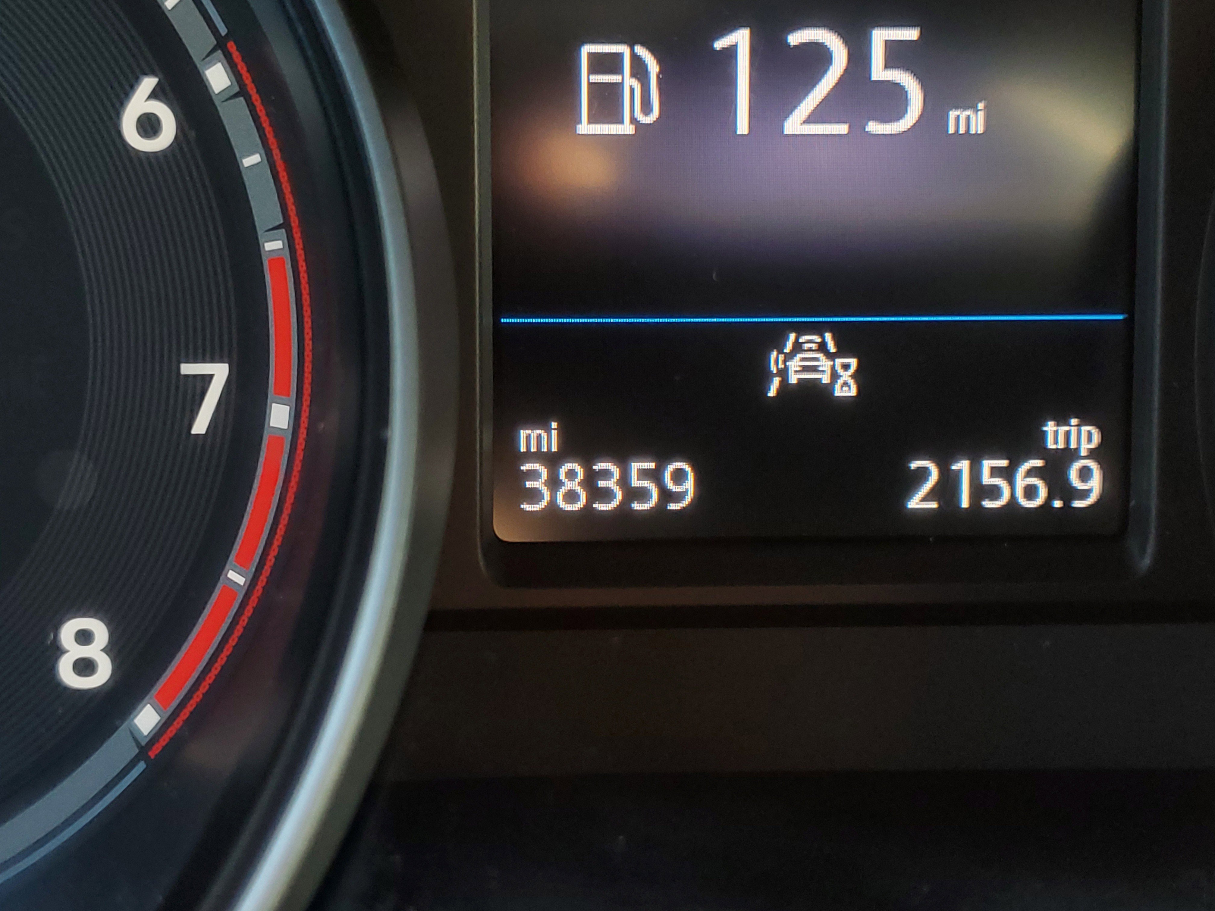 2021 Volkswagen Atlas Cross Sport SE Technology photo 6