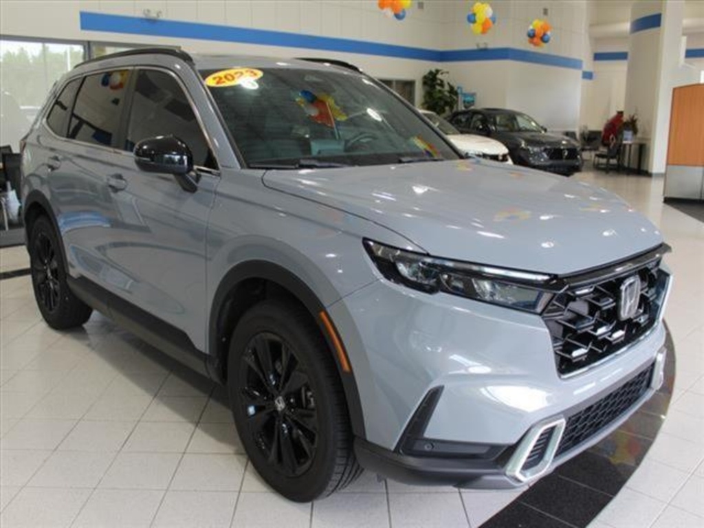 2023 Honda CR-V Hybrid Sport Touring photo 3