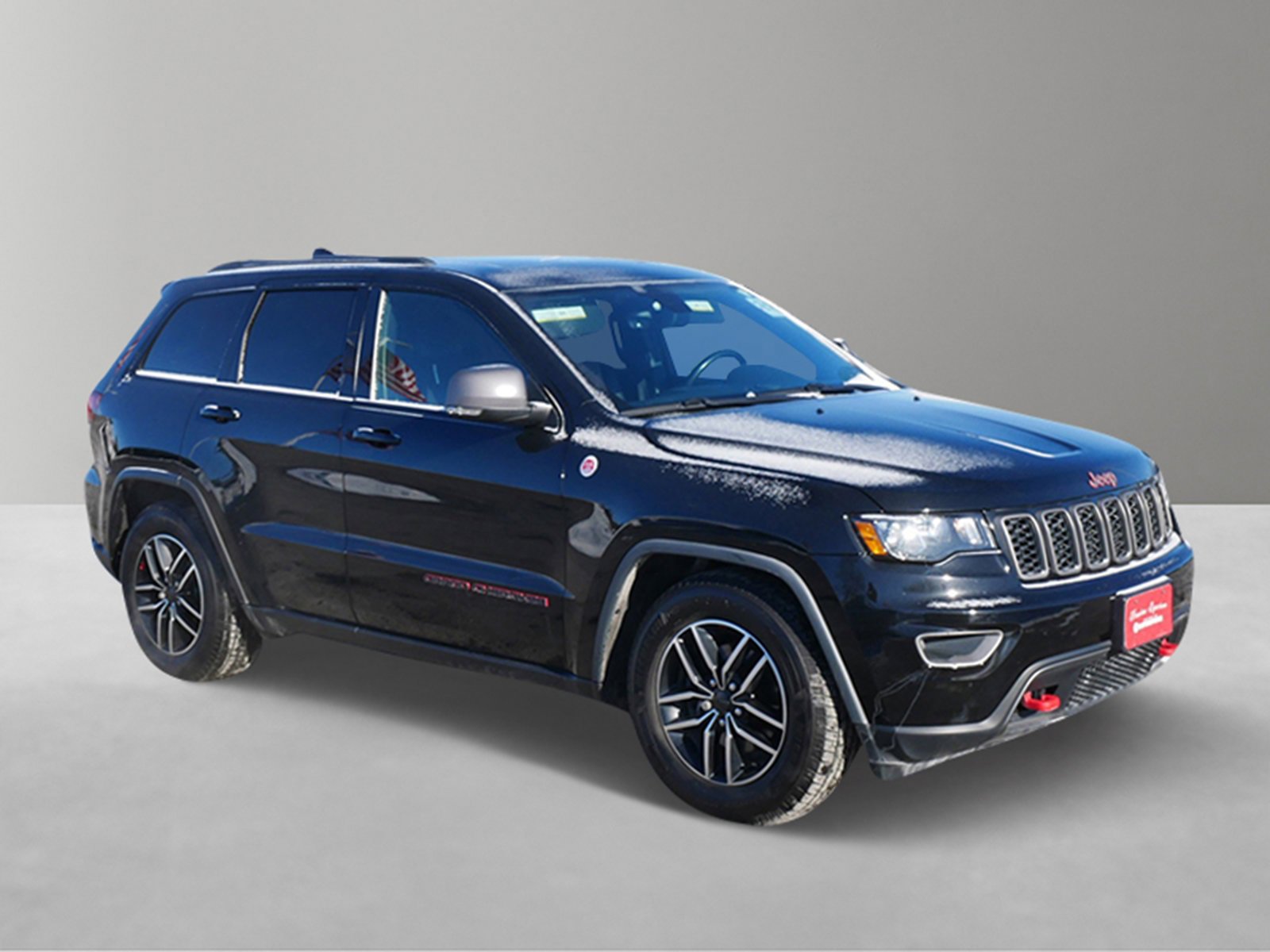Used 2017 Jeep Grand Cherokee Trailhawk with VIN 1C4RJFLG4HC635376 for sale in White Bear Lake, Minnesota